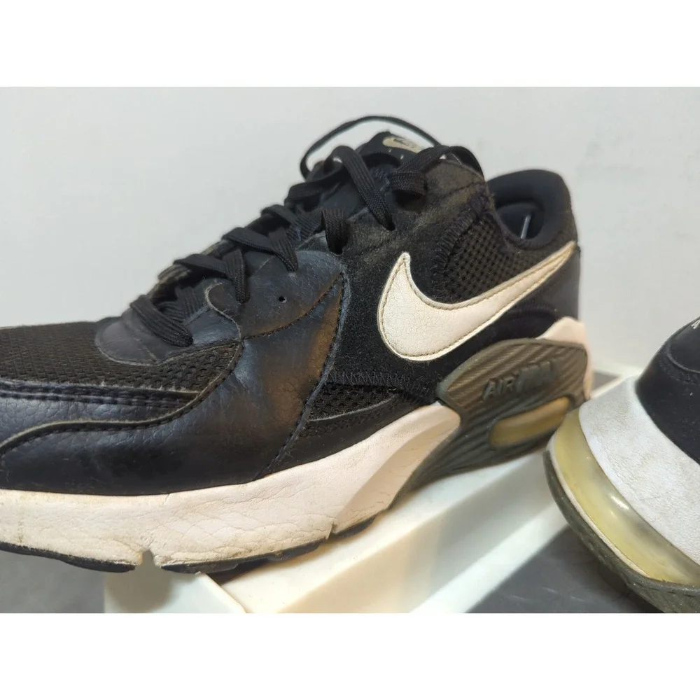 Nike Sneakers Mens 9.5 Black Air Max Excee Low Top Running AH8050-002